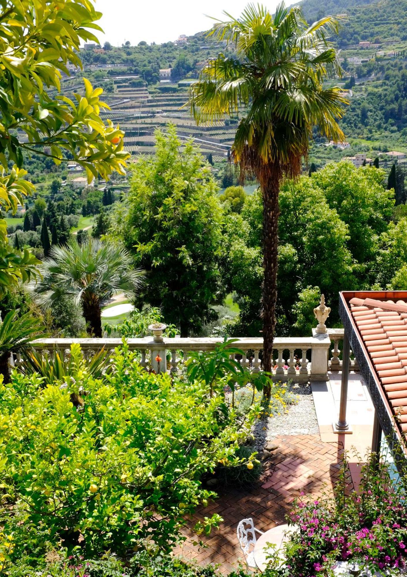 Villa D'Artisti Санремо Экстерьер фото